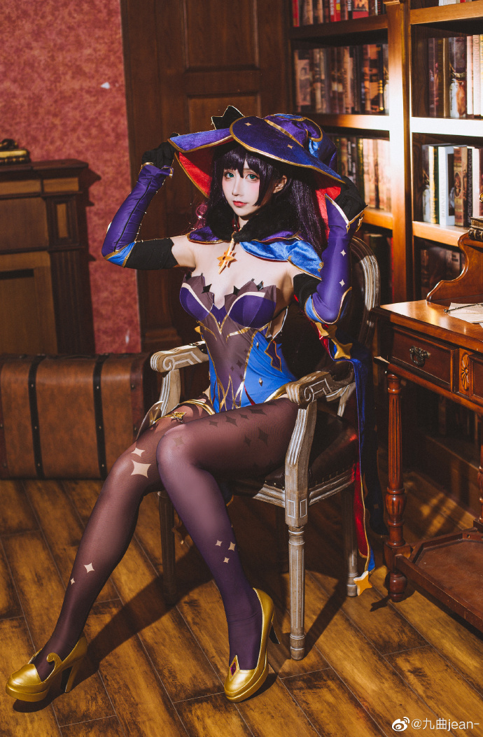 【COS】原神 莫娜（4套/4位）