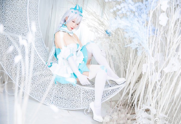 【COS】崩坏3 琪亚娜(3套/3位)-颠倒Reverse